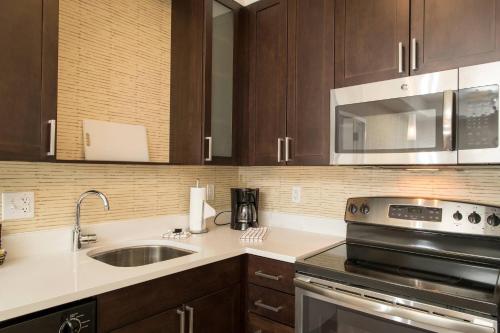 Cucina o angolo cottura di Residence Inn by Marriott Philadelphia Great Valley/Malvern