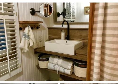 Farmhouse on ten Acres – Photos 2