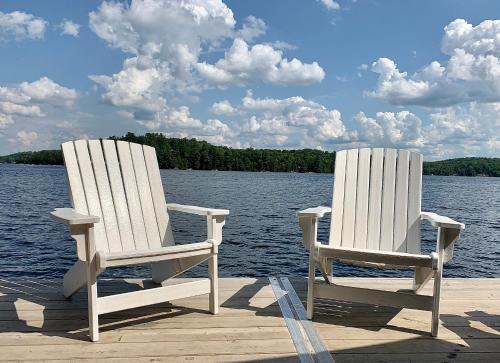 Haliburton Lakefront
