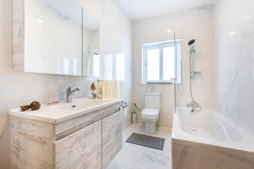 Ένα μπάνιο στο H3 - Modern and Spacious 3 Bedroom Apartment