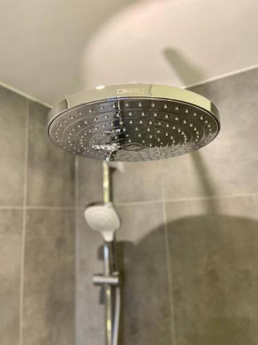 Bilik mandi di Traumhafte 115 qm Ferienwohnung am Steinhuder Meer, Ruhig, Komfortabel, Loggia, Parkplatz, WiFi
