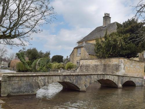Gallery image of Chapel House in Bourton on the Water