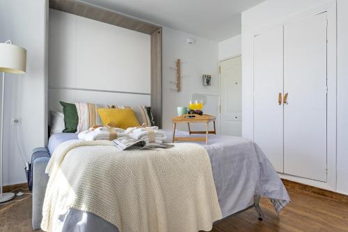 -MalagaSunApts-Alcazaba Andalusian Dream