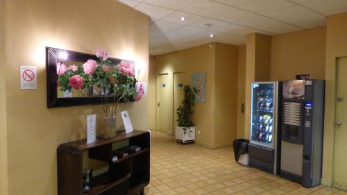 Fotografie z fotogalerie ubytování Central Hotel v destinaci Créteil