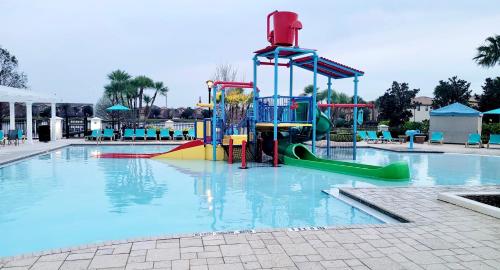 New Upscale 8BR Kissimmee Retreat with Private Pool, Spa & Resort Amenities - 7 Mi to Disney! photo 47