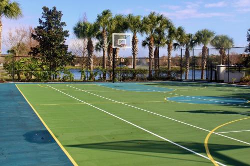 New Upscale 8BR Kissimmee Retreat with Private Pool, Spa & Resort Amenities - 7 Mi to Disney! photo 52