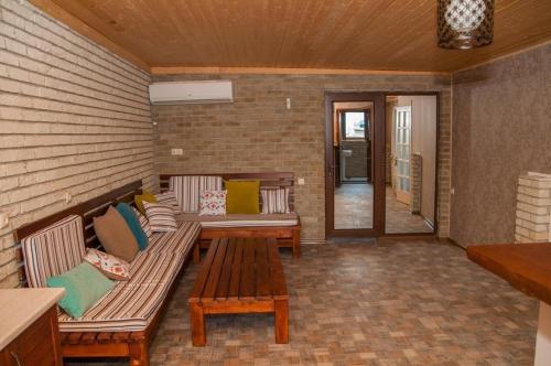 Posezení v ubytování Hotel Phaliashvili