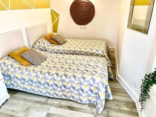 Posteľ alebo postele v izbe v ubytovaní Lovely 2 Bed Apartment in Alcalali