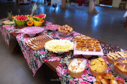 Mad på landstedet eller i nærheden