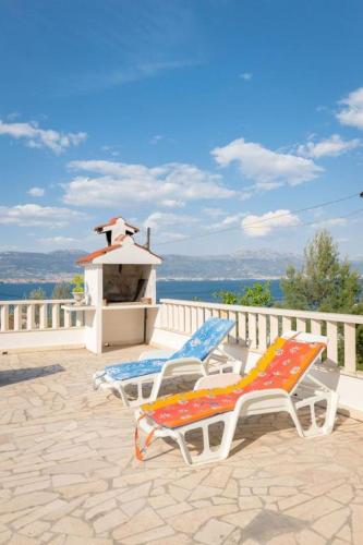 Ferienwohnung in Arbanija mit Meerblick, Balkon, Klimaanlage, W-LAN 5137-1