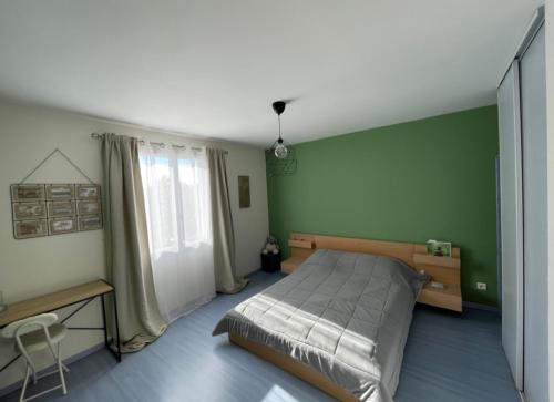 Postel nebo postele na pokoji v ubytování Villa et maisonnette provençales