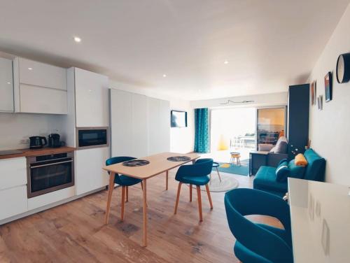 Kuchyň nebo kuchyňský kout v ubytování SoléRio - Studio Climatisé Face à la mer