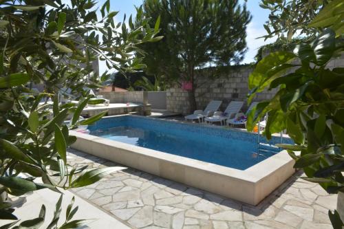 Villa Avantgarde