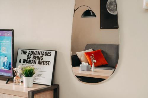 Μια τηλεόραση ή/και κέντρο ψυχαγωγίας στο Gee homestay