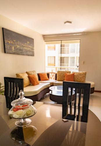 Ruang duduk di Hermoso Departamento dentro de un Condominio