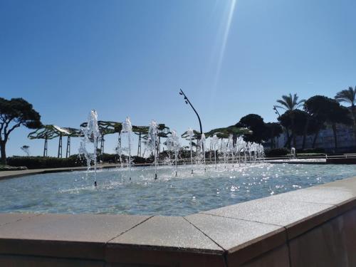 The swimming pool at or close to APARTAMENTO FAMILIAR a 100 mts de la Playa Reformado 2025 con WIFI