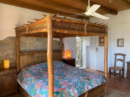 Легло или легла в стая в Argilaia - Country House in Saturnia with Pool