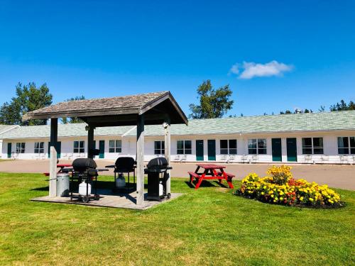 Zahrada ubytování Anne Shirley Motel & Cottages