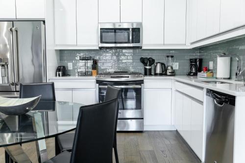 Dharma Home Suites Hoboken – Photos 2