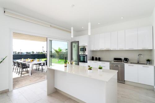 Villa Mifaya by Villa Plus