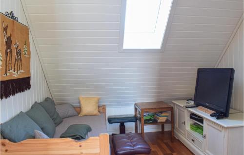 Η κουζίνα ή μικρή κουζίνα στο Lovely Home In Utåker With Wifi