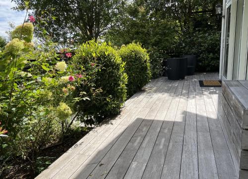 Ein Garten an der Unterkunft Treghan Luxury Lodge