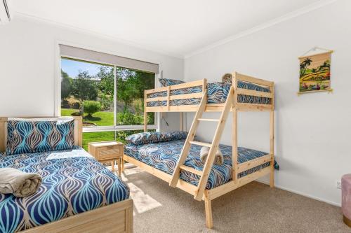 En eller flere senge i et værelse på Seas the day