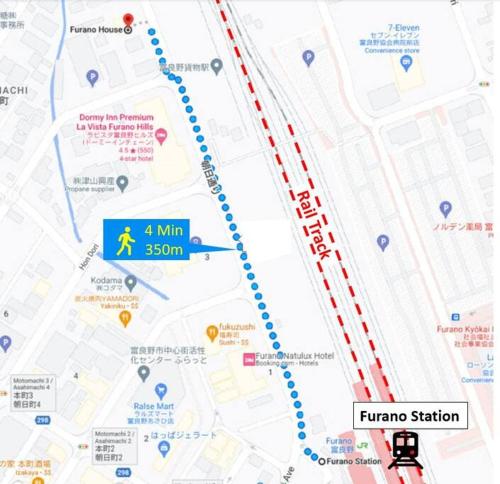 un mapa de la línea de meta de una maratón en Furano House, JR Station, 2F Apartment, 3 Bedrooms, Max 8PP - 6 Adults 2 Kid, Onsite Parking en Furano