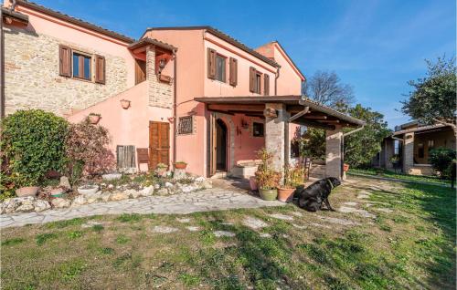 Awesome Home In San Giovanni With Outdoor Swimming Pool, Jacuzzi And 4 Bedrooms