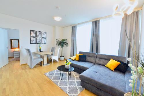 Skyscraper-Feeling With Parking Nearby