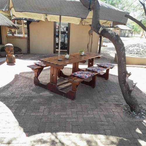 Patio nebo venkovní prostory v ubytování Ombo Rest Camp