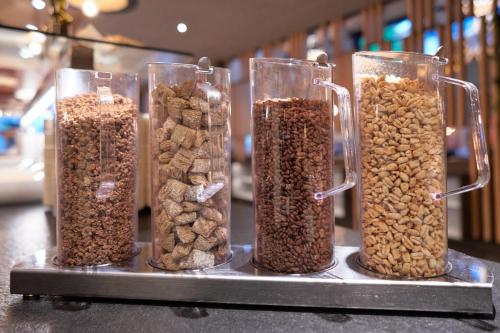 Еда / где поесть недалеко от отеля