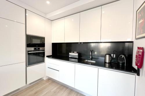 T1 Monte Residence by amcf