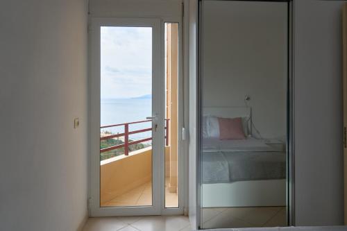 Krevet ili kreveti u jedinici u objektu Del Mar Sea View Apartment