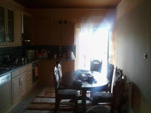 Η κουζίνα ή μικρή κουζίνα στο Mama Sofia's house