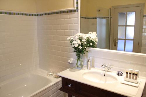 Art Boutique Hotel Chamarelにあるバスルーム