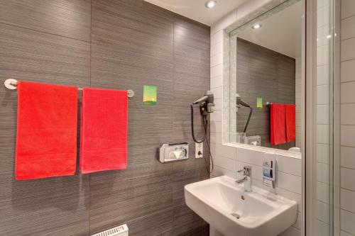 Koupelna v ubytování MEININGER Hotel Berlin Hauptbahnhof