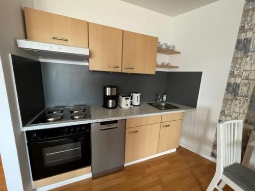 Apartment Ostseeblick in Wendtorf tesisinde mutfak veya mini mutfak