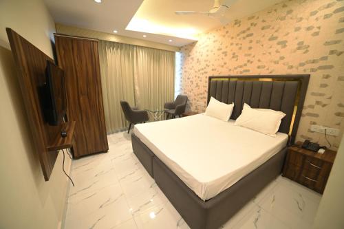 OVEL HOTEL (SKY VIEW) – Photos 4