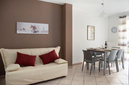 Umberto – Photos 5