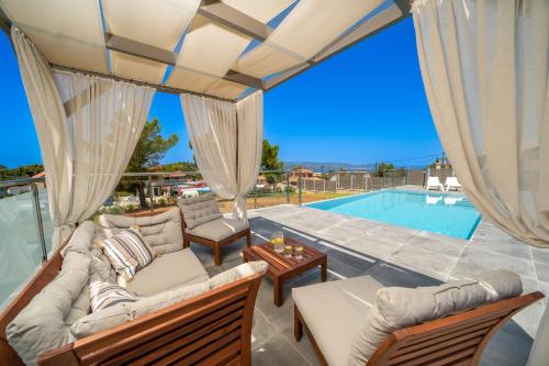 Marianna Villas - Thea -
