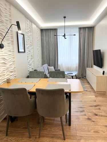 Apartament BIANCO PREMIUM z widokiem na Ratusz