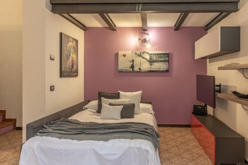 Ferrara Centro Elegant Duplex Apartment – Photos 3