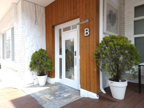 Muka bangunan atau pintu masuk OYO Myeongdong 5 Lodge