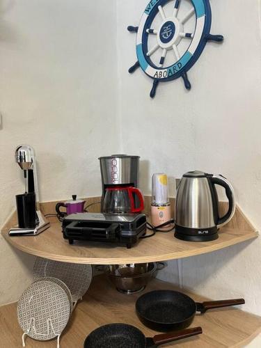 Dapur atau dapur kecil di Kareshome-Privacy-view