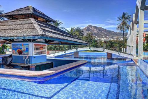 EL ESTUDIO DE LA PLAYA BENALBEACH NEW 1BD, Piscinas, playa y vistas al mar Ref504