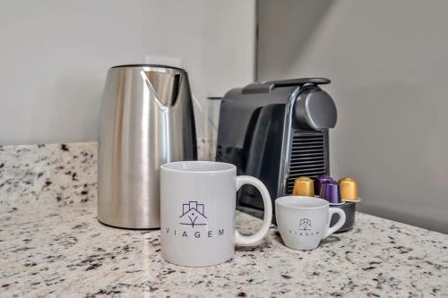 Peaceful Getaway 2BR with Parking – Photos 5