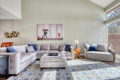Creekside Village – Photos 4