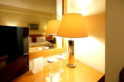 Μια τηλεόραση ή/και κέντρο ψυχαγωγίας στο Hotel Philippos Livadeia