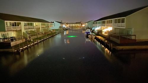 Permandangan sungai dekat dengan rumah percutian